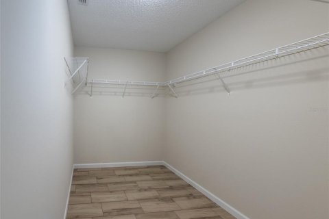 House in Palm Coast, Florida 4 bedrooms, 173.36 sq.m. № 2227180 - photo 24