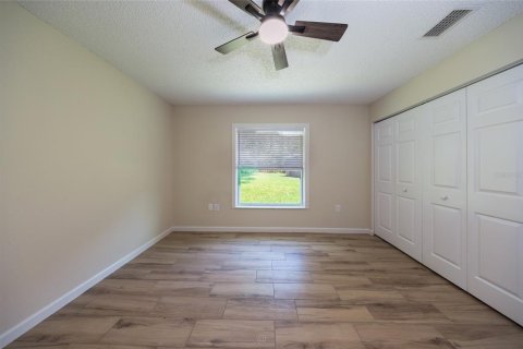 House in Palm Coast, Florida 4 bedrooms, 173.36 sq.m. № 2227180 - photo 26