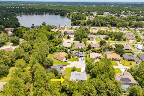 House in Palm Coast, Florida 4 bedrooms, 173.36 sq.m. № 2227180 - photo 3