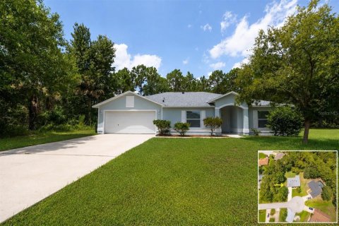 House in Palm Coast, Florida 4 bedrooms, 173.36 sq.m. № 2227180 - photo 2