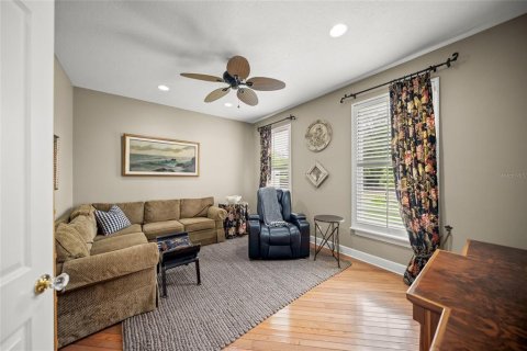 House in Bradenton, Florida 4 bedrooms, 330.55 sq.m. № 2104477 - photo 20