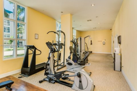 Condominio en alquiler en Sunny Isles Beach, Florida, 2 dormitorios, 106 m2 № 2059678 - foto 22