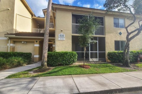 Copropriété à louer à Hollywood, Floride: 2 chambres, 69.4 m2 № 1762400 - photo 2