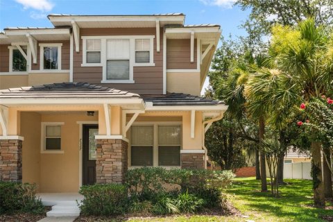 Townhouse in Windermere, Florida 3 bedrooms, 142.23 sq.m. № 2226499 - photo 2