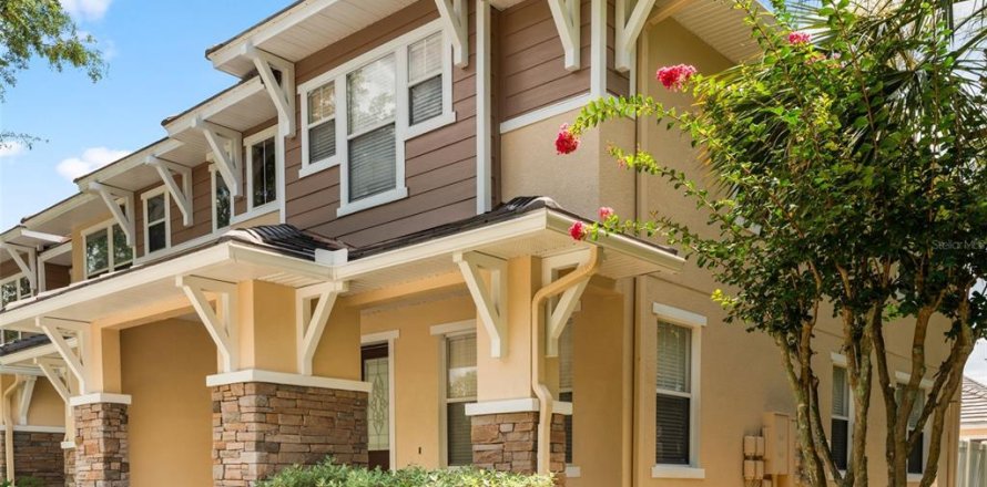 Townhouse in Windermere, Florida 3 bedrooms, 142.23 sq.m. № 2226499