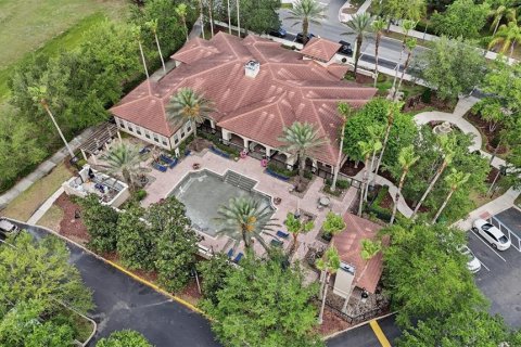 Townhouse in Windermere, Florida 3 bedrooms, 142.23 sq.m. № 2226499 - photo 18