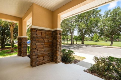 Townhouse in Windermere, Florida 3 bedrooms, 142.23 sq.m. № 2226499 - photo 4