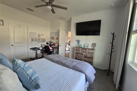 Villa ou maison à louer à Zephyrhills, Floride: 3 chambres, 154.03 m2 № 2399025 - photo 12