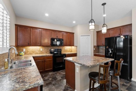 House in Punta Gorda, Florida 3 bedrooms, 178.37 sq.m. № 1806904 - photo 19