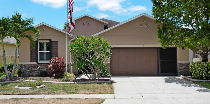 House in Punta Gorda, Florida 3 bedrooms, 178.37 sq.m. № 1806904
