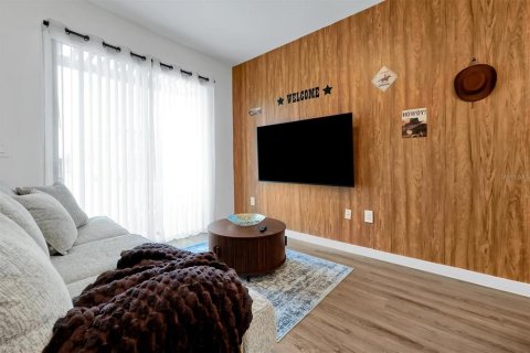 Снять в аренду таунхаус в Киссимми, Флорида 3 комнаты, 126.35м2, № 2259098 - фото 12