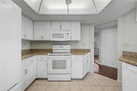 Villa ou maison à vendre à Spring Hill, Floride: 3 chambres, 174.1 m2 № 2266285 - photo 9