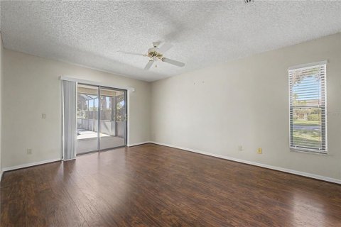 Villa ou maison à vendre à Spring Hill, Floride: 3 chambres, 174.1 m2 № 2266285 - photo 21