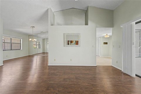Villa ou maison à vendre à Spring Hill, Floride: 3 chambres, 174.1 m2 № 2266285 - photo 27