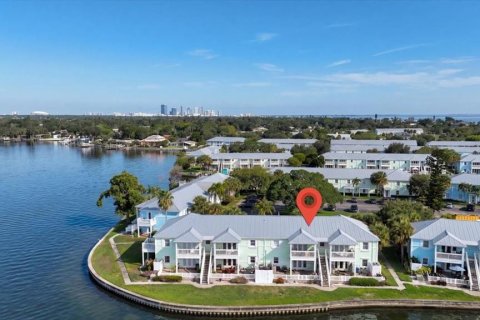 Copropriété à vendre à Saint Petersburg, Floride: 2 chambres, 76.64 m2 № 2408558 - photo 30