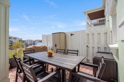 Copropriété à vendre à Saint Petersburg, Floride: 2 chambres, 76.64 m2 № 2408558 - photo 24