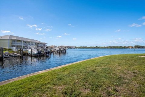 Copropriété à vendre à Saint Petersburg, Floride: 2 chambres, 76.64 m2 № 2408558 - photo 27