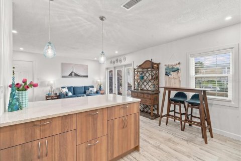 Copropriété à vendre à Saint Petersburg, Floride: 2 chambres, 76.64 m2 № 2408558 - photo 13