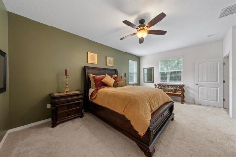 House in Apopka, Florida 3 bedrooms, 198.9 sq.m. № 2403585 - photo 23