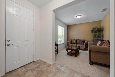 House in Apopka, Florida 3 bedrooms, 198.9 sq.m. № 2403585 - photo 8