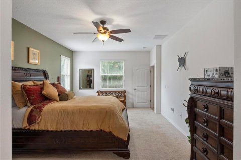House in Apopka, Florida 3 bedrooms, 198.9 sq.m. № 2403585 - photo 22