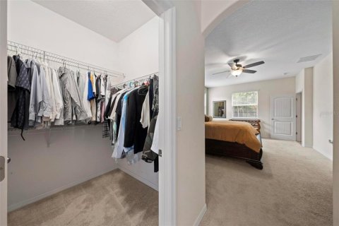 House in Apopka, Florida 3 bedrooms, 198.9 sq.m. № 2403585 - photo 24