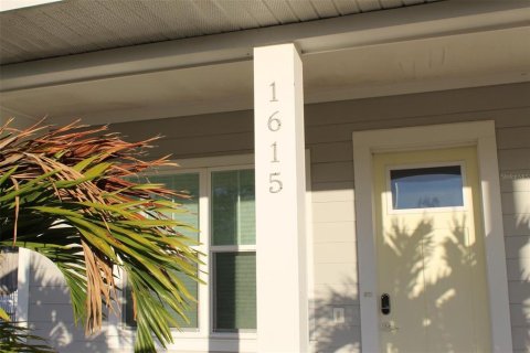 Casa en venta en Bradenton, Florida, 3 dormitorios, 164.81 m2 № 1851562 - foto 3