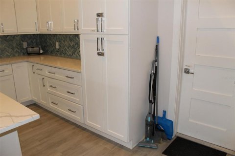 Casa en venta en Bradenton, Florida, 3 dormitorios, 164.81 m2 № 1851562 - foto 27