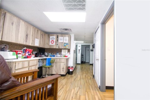 Immobilier commercial à vendre à Tampa, Floride: 146.04 m2 № 1904531 - photo 21