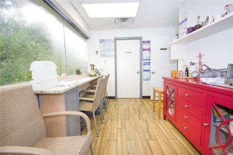 Immobilier commercial à vendre à Tampa, Floride: 146.04 m2 № 1904531 - photo 12
