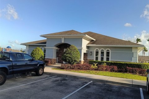 Casa en venta en St. Lucie, Florida, 4 dormitorios, 150.78 m2 № 2066829 - foto 7