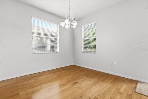 Villa ou maison à vendre à Tampa, Floride: 3 chambres, 207.64 m2 № 2142474 - photo 6