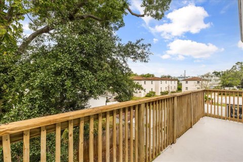 Villa ou maison à vendre à Tampa, Floride: 3 chambres, 207.64 m2 № 2142474 - photo 22