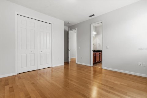 Villa ou maison à vendre à Tampa, Floride: 3 chambres, 207.64 m2 № 2142474 - photo 25