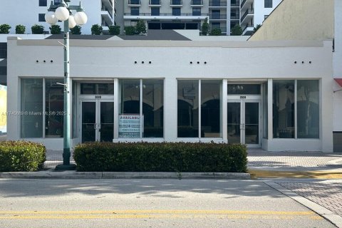Immobilier commercial à vendre à Hollywood, Floride № 2012382 - photo 8