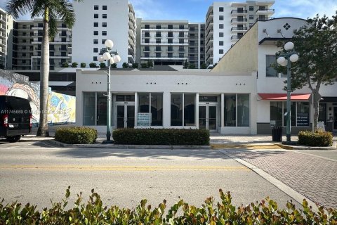 Immobilier commercial à vendre à Hollywood, Floride № 2012382 - photo 6