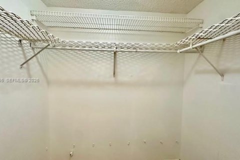 Copropriété à vendre à Lauderhill, Floride: 2 chambres, 111.48 m2 № 2004964 - photo 11