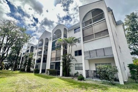 Copropriété à vendre à Lauderhill, Floride: 2 chambres, 111.48 m2 № 2004964 - photo 18