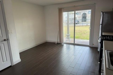 Condominio en alquiler en Orlando, Florida, 2 dormitorios, 78.97 m2 № 2283794 - foto 6