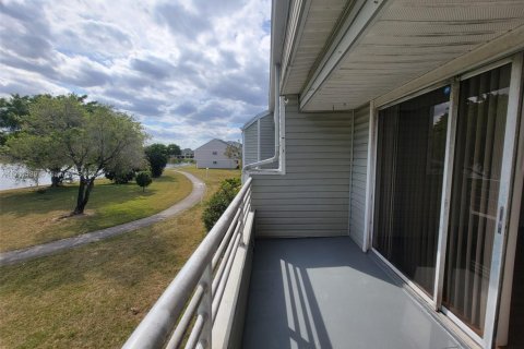 Condo in Oakland Park, Florida, 2 bedrooms  № 1713401 - photo 19