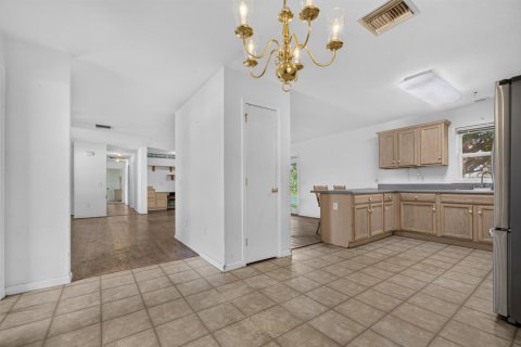 Casa en venta en Okeechobee, Florida, 3 dormitorios, 166.48 m2 № 2087921 - foto 11