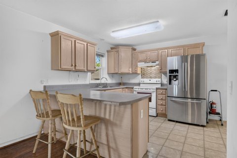 Casa en venta en Okeechobee, Florida, 3 dormitorios, 166.48 m2 № 2087921 - foto 8