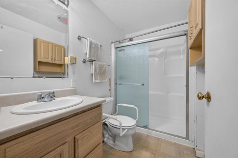 Casa en venta en Okeechobee, Florida, 3 dormitorios, 166.48 m2 № 2087921 - foto 19