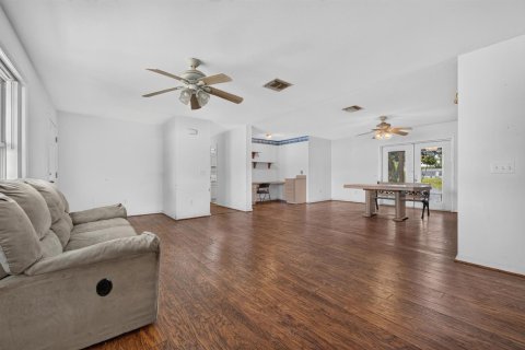 Casa en venta en Okeechobee, Florida, 3 dormitorios, 166.48 m2 № 2087921 - foto 5