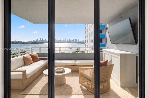 Copropriété à vendre à Miami Beach, Floride: 2 chambres № 2421394 - photo 8