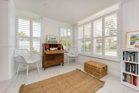 House in St. Lucie, Florida 3 bedrooms, 200.02 sq.m. № 2069109 - photo 20