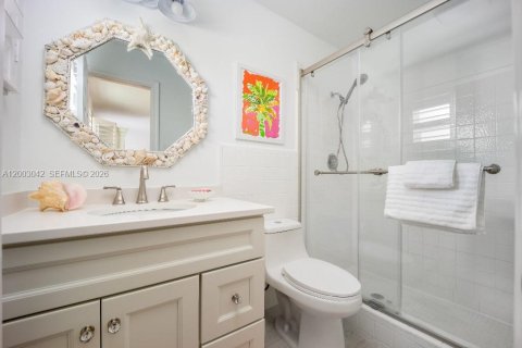 House in St. Lucie, Florida 3 bedrooms, 200.02 sq.m. № 2069109 - photo 25