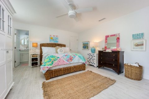 House in St. Lucie, Florida 3 bedrooms, 200.02 sq.m. № 2069109 - photo 17