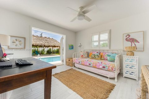 House in St. Lucie, Florida 3 bedrooms, 200.02 sq.m. № 2069109 - photo 14