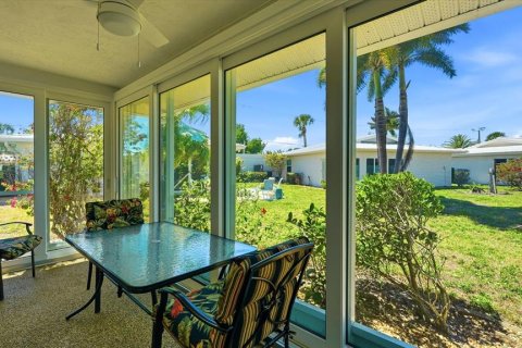 House in Nokomis, Florida 2 bedrooms, 103.68 sq.m. № 2095651 - photo 22
